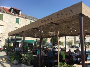 Local Povlja specialty fried squid, prawns and chips for lunch while topping up with electricity on the dock