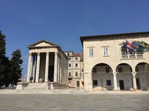 Temple of Augustus, 